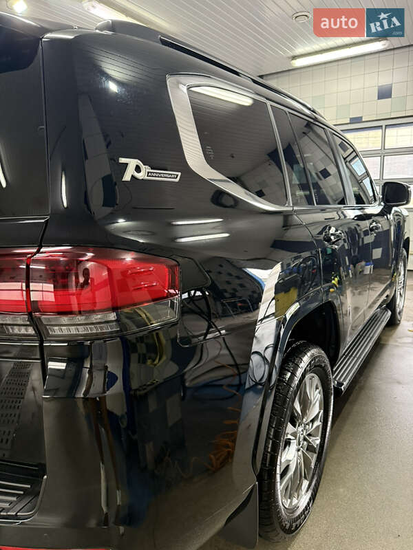 Внедорожник / Кроссовер Toyota Land Cruiser 2021 в Харькове