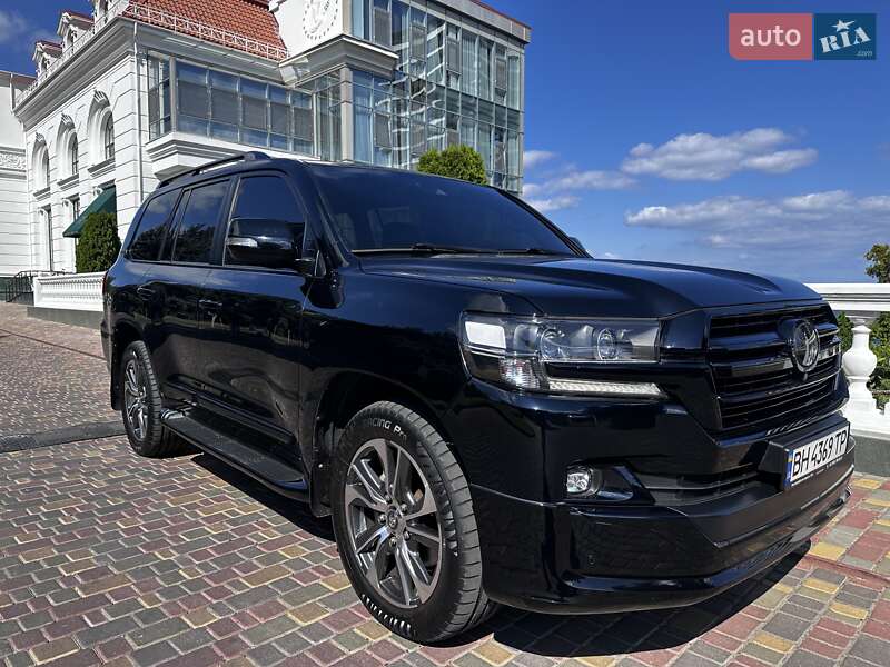 Toyota Land Cruiser 2019