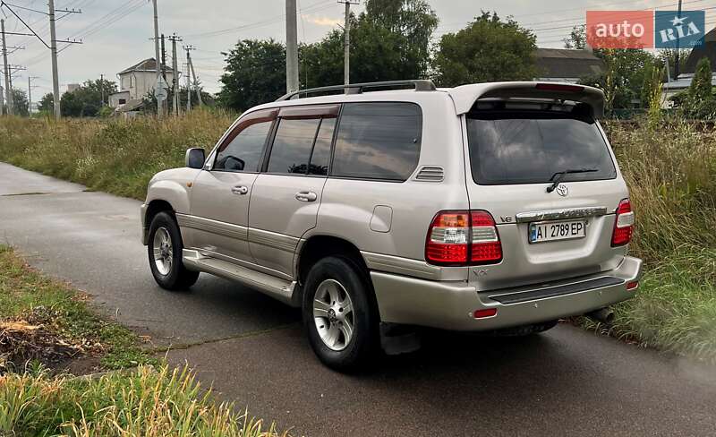 Внедорожник / Кроссовер Toyota Land Cruiser 2004 в Василькове