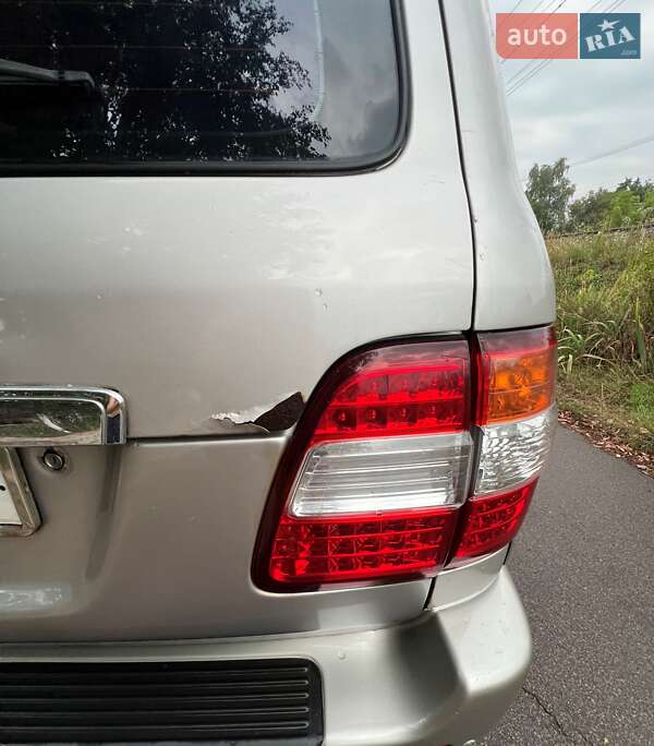 Внедорожник / Кроссовер Toyota Land Cruiser 2004 в Василькове