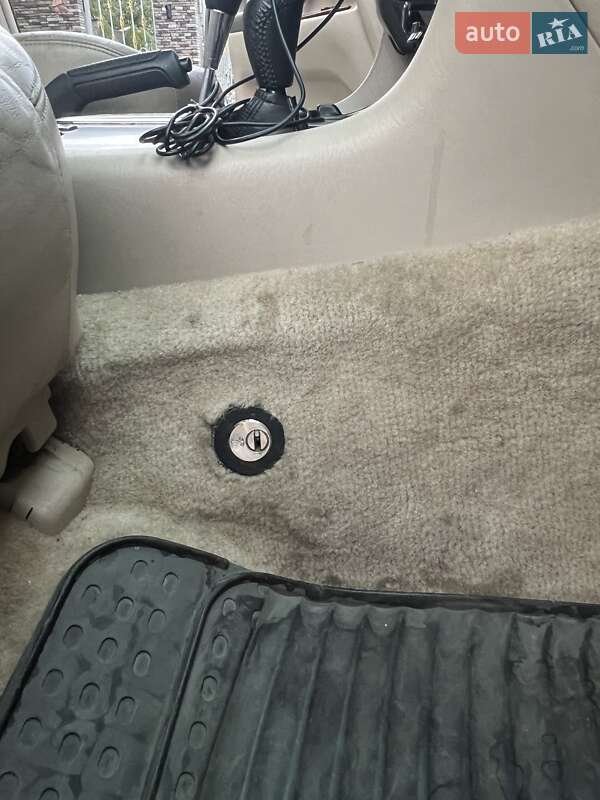 Внедорожник / Кроссовер Toyota Land Cruiser 2004 в Василькове