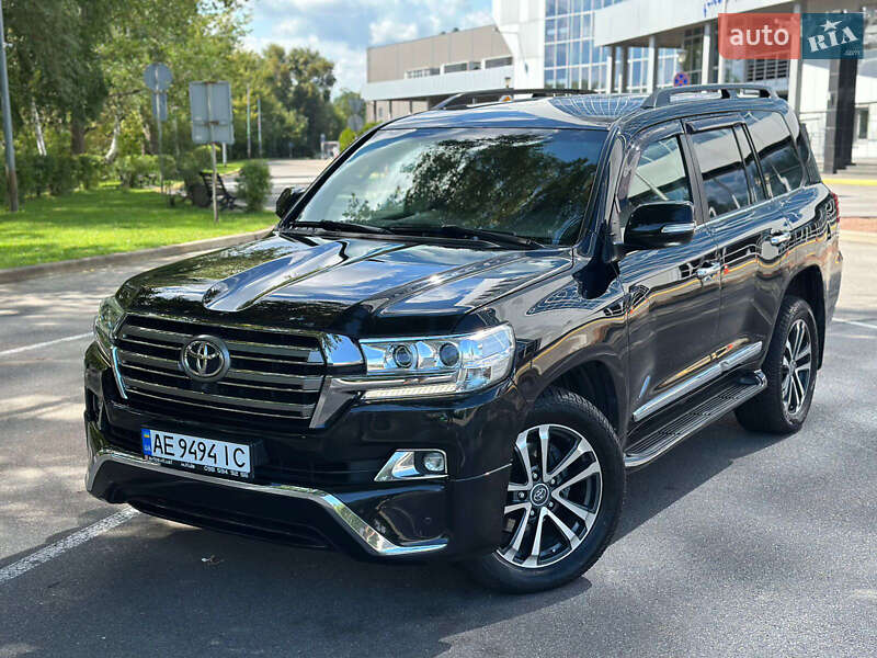Toyota Land Cruiser 2016