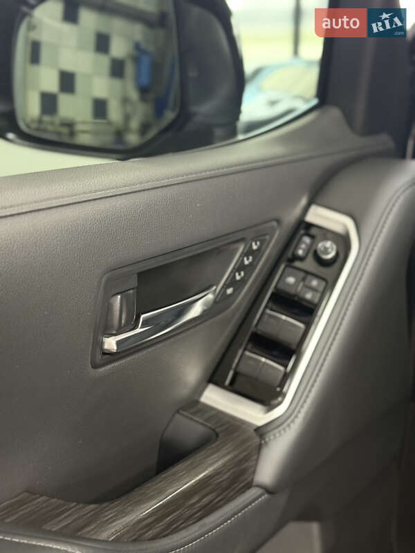 Внедорожник / Кроссовер Toyota Land Cruiser 2021 в Харькове