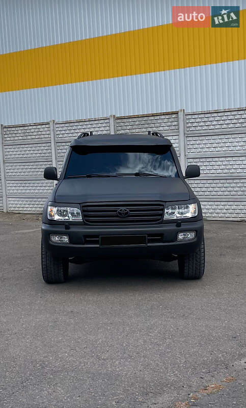 Toyota Land Cruiser 2002