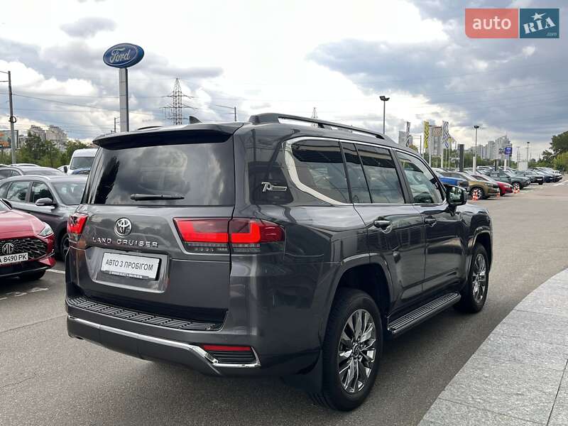 Внедорожник / Кроссовер Toyota Land Cruiser 2021 в Киеве