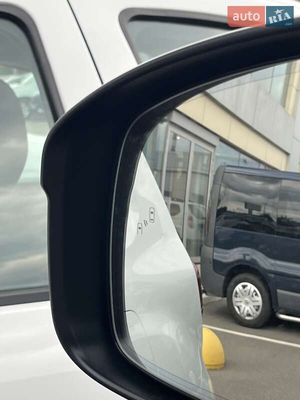 Внедорожник / Кроссовер Toyota Land Cruiser 2021 в Киеве