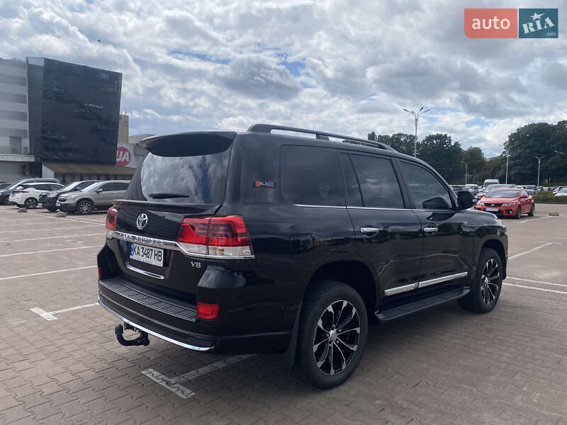 Внедорожник / Кроссовер Toyota Land Cruiser 2020 в Житомире