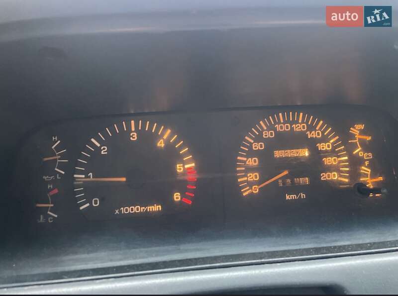 Внедорожник / Кроссовер Toyota Land Cruiser 1997 в Рахове