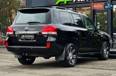 Позашляховик / Кросовер Toyota Land Cruiser 2008 в 