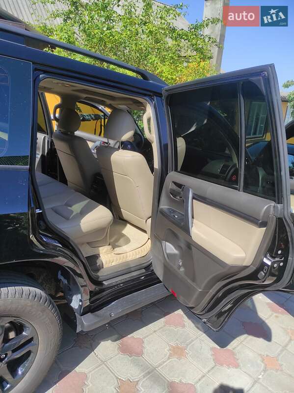 Внедорожник / Кроссовер Toyota Land Cruiser 2008 в Киеве