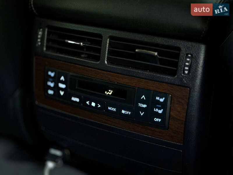 Внедорожник / Кроссовер Toyota Land Cruiser 2016 в Харькове