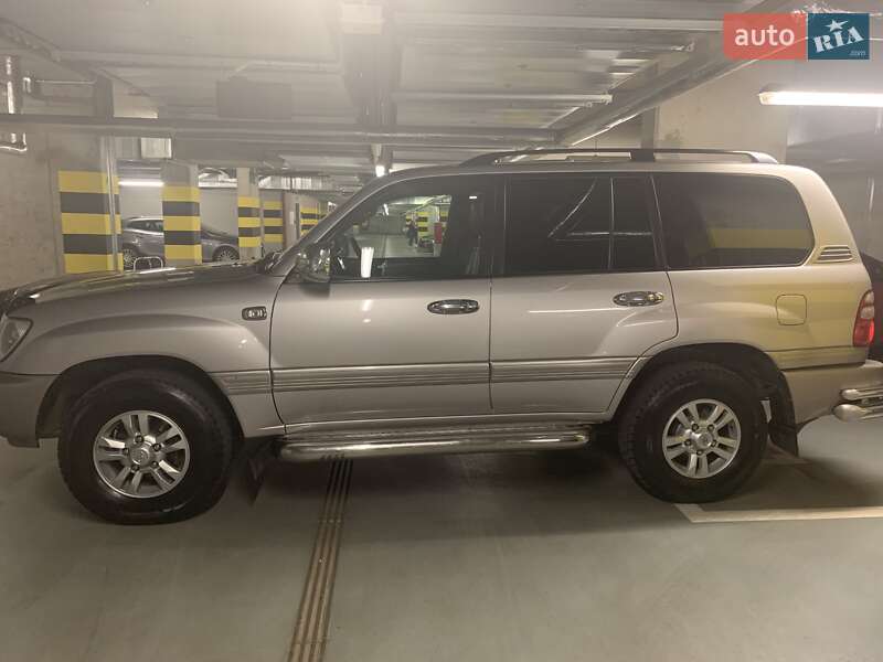 Внедорожник / Кроссовер Toyota Land Cruiser 2004 в Харькове фото 9 Внедорожник / Кроссовер Toyota Land Cruiser 2004 в Харькове