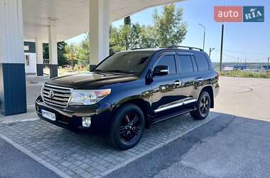 Позашляховик / Кросовер Toyota Land Cruiser 2012 в Житомирі