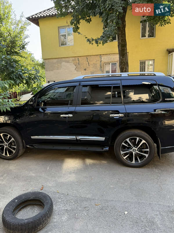 Внедорожник / Кроссовер Toyota Land Cruiser 2014 в Киеве