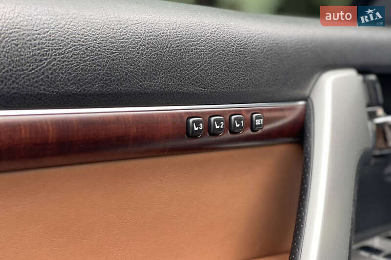 Внедорожник / Кроссовер Toyota Land Cruiser 2014 в Киеве