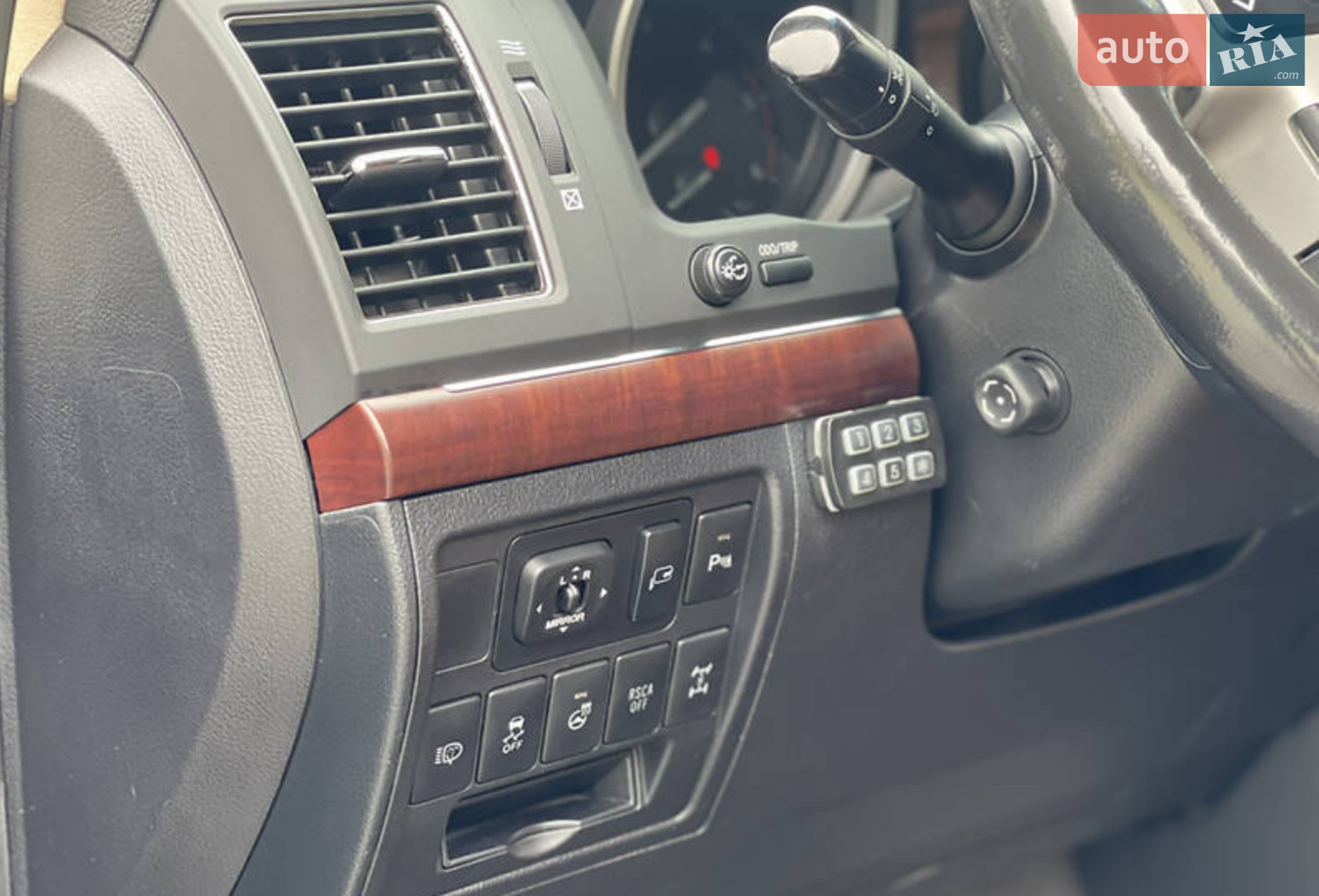 2014 Toyota Land Cruiser - мініатюра 71