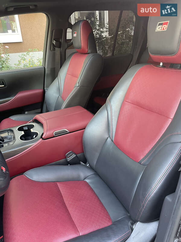 Внедорожник / Кроссовер Toyota Land Cruiser 2022 в Киеве фото 3 Внедорожник / Кроссовер Toyota Land Cruiser 2022 в Киеве