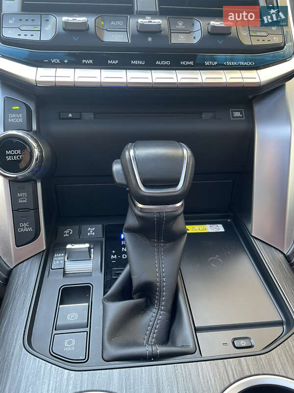 Внедорожник / Кроссовер Toyota Land Cruiser 2022 в Киеве фото 11 Внедорожник / Кроссовер Toyota Land Cruiser 2022 в Киеве