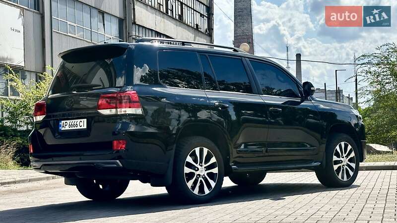 Внедорожник / Кроссовер Toyota Land Cruiser 2016 в Запорожье