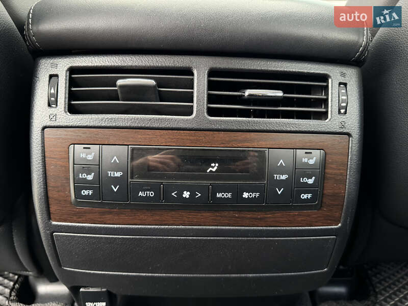 Внедорожник / Кроссовер Toyota Land Cruiser 2017 в Киеве