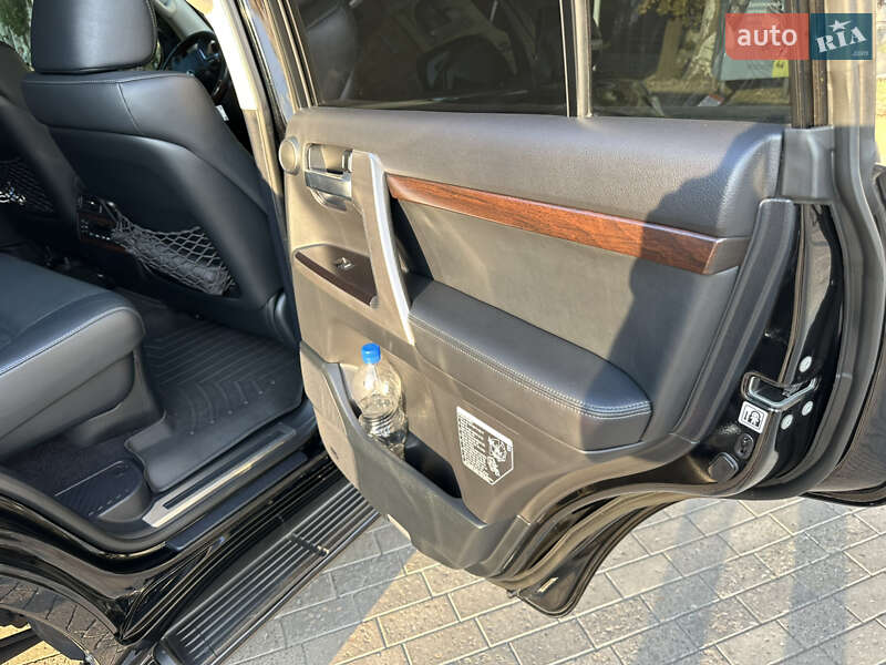 Внедорожник / Кроссовер Toyota Land Cruiser 2016 в Днепре