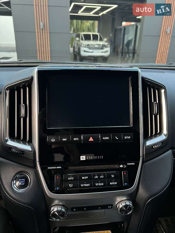 Внедорожник / Кроссовер Toyota Land Cruiser 2019 в Черкассах