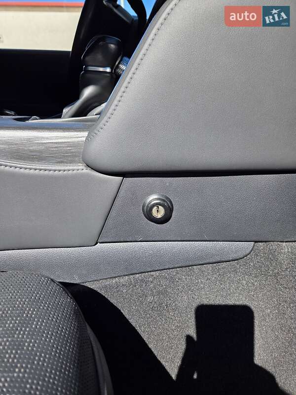 Внедорожник / Кроссовер Toyota Land Cruiser 2021 в Виннице фото 9 Внедорожник / Кроссовер Toyota Land Cruiser 2021 в Виннице