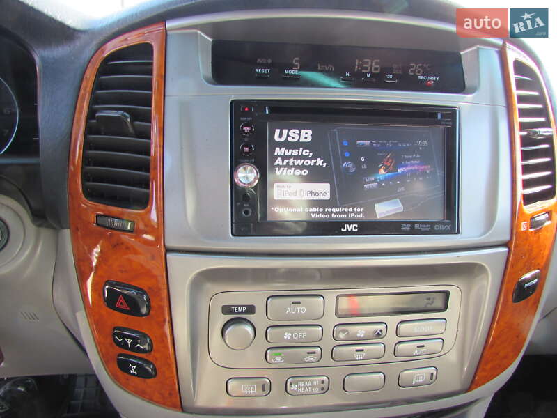 Внедорожник / Кроссовер Toyota Land Cruiser 2004 в Кропивницком