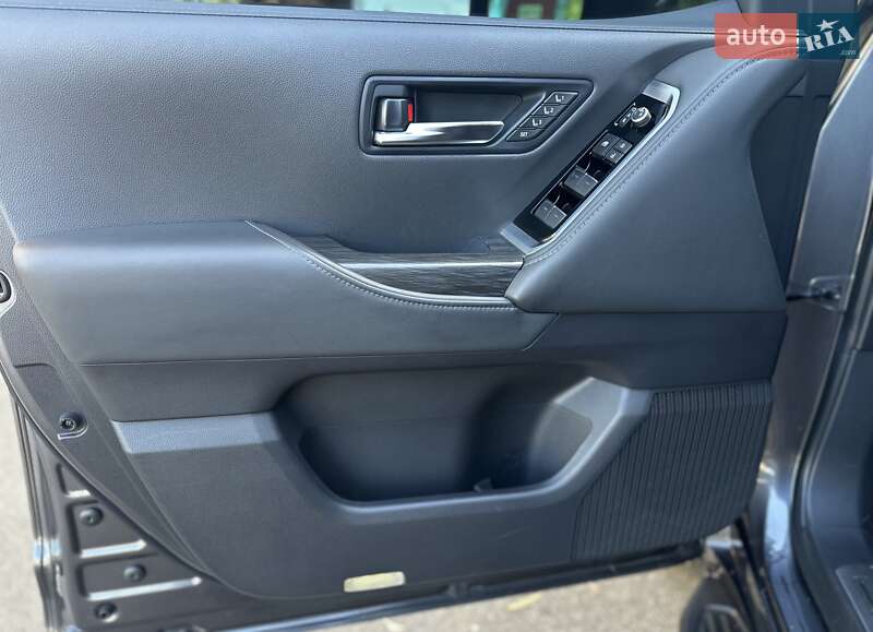 Внедорожник / Кроссовер Toyota Land Cruiser 2021 в Киеве