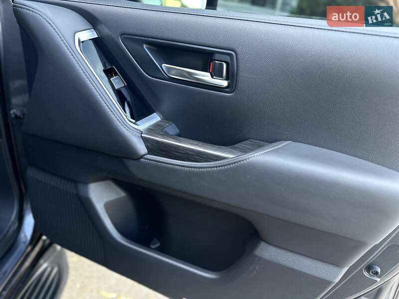 Внедорожник / Кроссовер Toyota Land Cruiser 2021 в Киеве