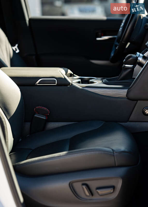 Позашляховик / Кросовер Toyota Land Cruiser 2023 в Чернівцях фото 33 Позашляховик / Кросовер Toyota Land Cruiser 2023 в Чернівцях