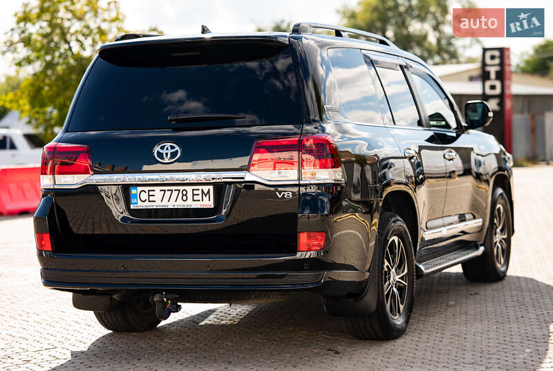 Позашляховик / Кросовер Toyota Land Cruiser 2020 в Чернівцях