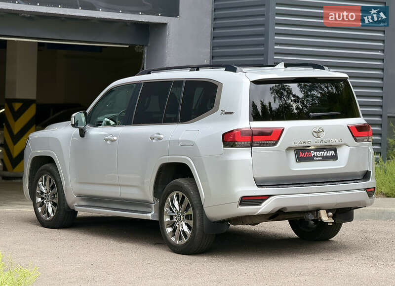 Внедорожник / Кроссовер Toyota Land Cruiser 2021 в Харькове