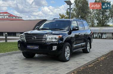 Внедорожник / Кроссовер Toyota Land Cruiser 2014 в 