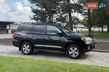 Внедорожник / Кроссовер Toyota Land Cruiser 2014 в 