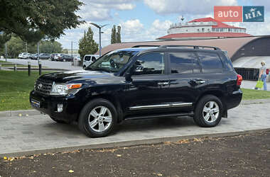 Внедорожник / Кроссовер Toyota Land Cruiser 2014 в 