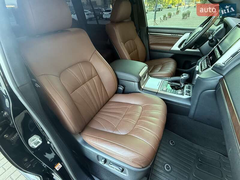 Внедорожник / Кроссовер Toyota Land Cruiser 2019 в Киеве