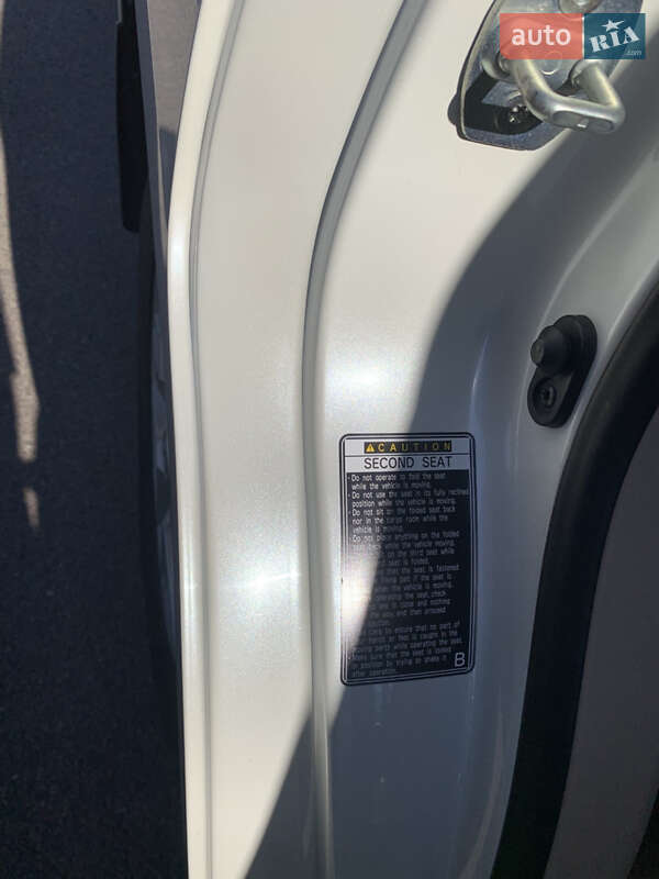 Внедорожник / Кроссовер Toyota Land Cruiser 2013 в Кривом Роге