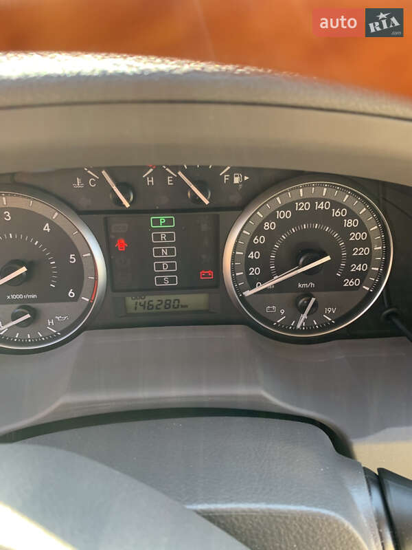 Внедорожник / Кроссовер Toyota Land Cruiser 2013 в Кривом Роге