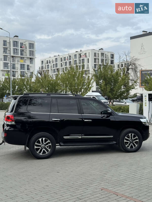 Внедорожник / Кроссовер Toyota Land Cruiser 2019 в Ужгороде
