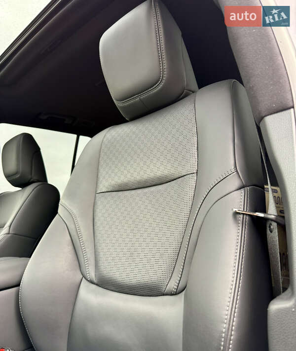 Внедорожник / Кроссовер Toyota Land Cruiser 2022 в Киеве фото 15 Внедорожник / Кроссовер Toyota Land Cruiser 2022 в Киеве
