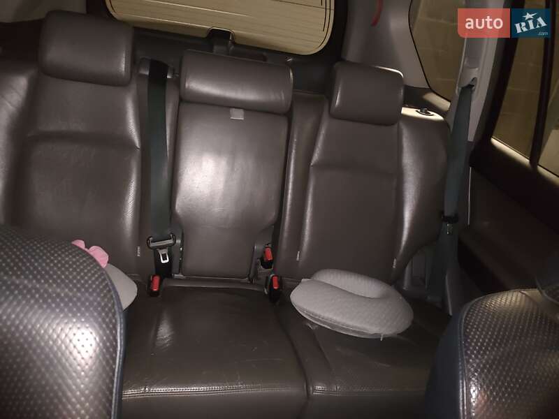 Внедорожник / Кроссовер Toyota Land Cruiser 2012 в Кривом Роге фото 13 Внедорожник / Кроссовер Toyota Land Cruiser 2012 в Кривом Роге