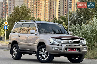 Внедорожник / Кроссовер Toyota Land Cruiser 2003 в 