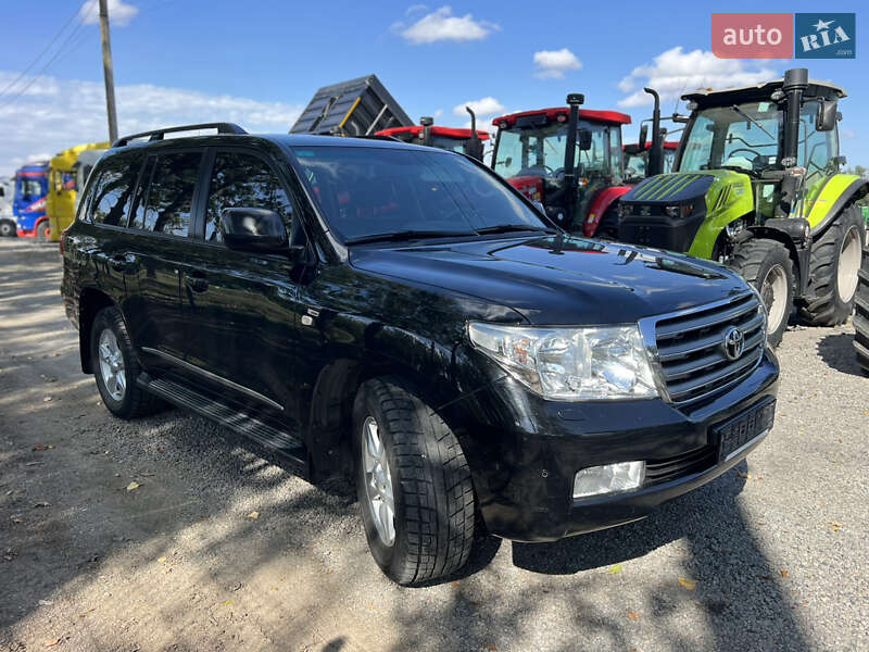 Внедорожник / Кроссовер Toyota Land Cruiser 2011 в Умани фото 2 Внедорожник / Кроссовер Toyota Land Cruiser 2011 в Умани