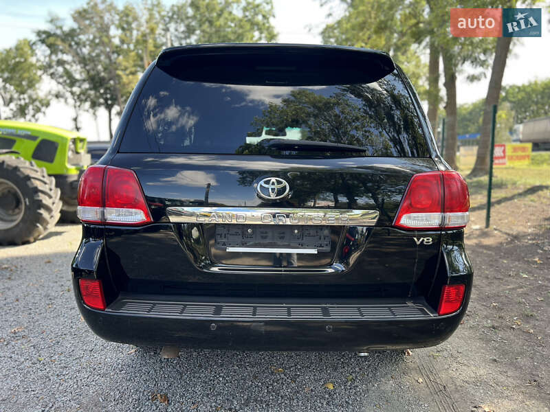 Внедорожник / Кроссовер Toyota Land Cruiser 2011 в Умани фото 6 Внедорожник / Кроссовер Toyota Land Cruiser 2011 в Умани