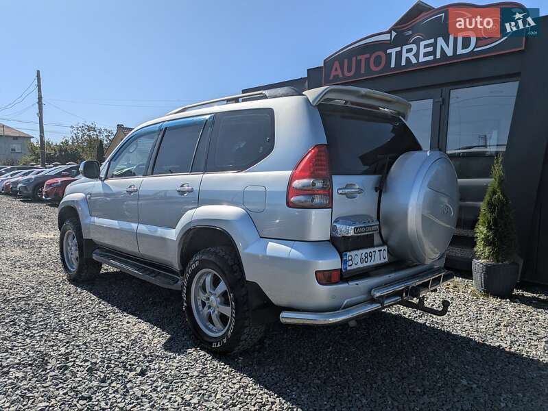 Внедорожник / Кроссовер Toyota Land Cruiser 2004 в Львове