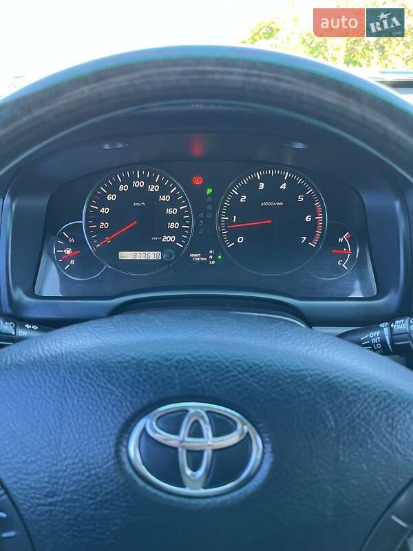Внедорожник / Кроссовер Toyota Land Cruiser 2007 в Львове