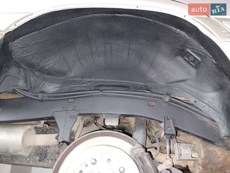 Позашляховик / Кросовер Toyota Land Cruiser 2004 в Одесі