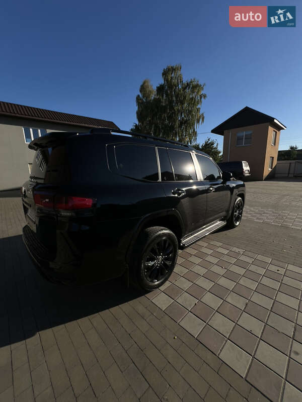 Внедорожник / Кроссовер Toyota Land Cruiser 2022 в Киеве