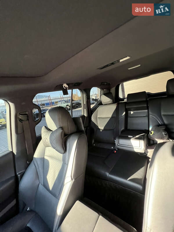 Внедорожник / Кроссовер Toyota Land Cruiser 2022 в Киеве